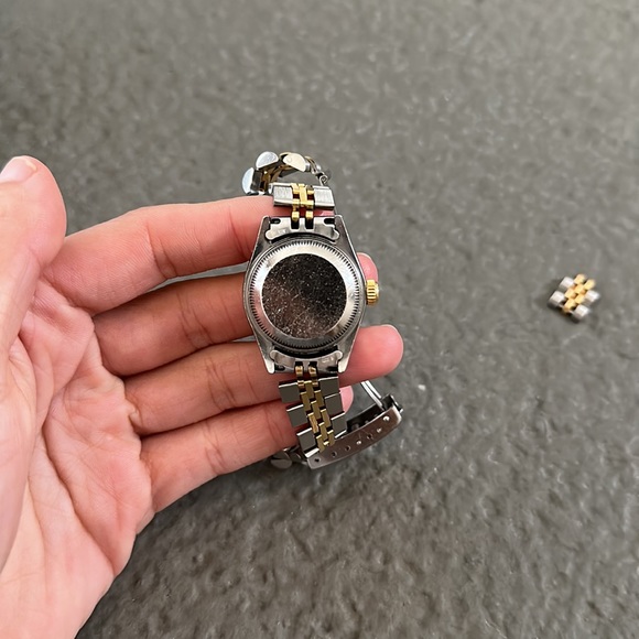 Rolex Ladies Datejust 26 with Diamond Dial Fluted Bezel Jubilee Steel & Gold - Picture 11 of 13